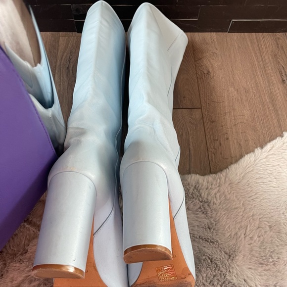 Toral Sofia Tall Heeled Slip On Boot - Picture 5 of 7